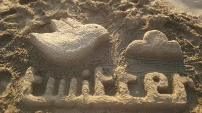Twitter escultura de arena