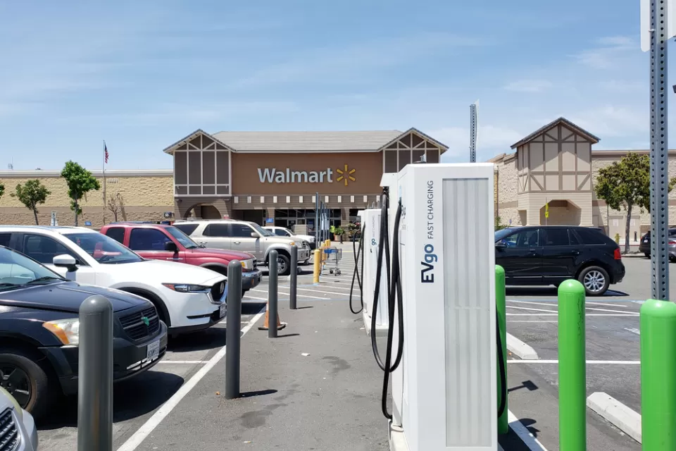 Walmart car charging station deals