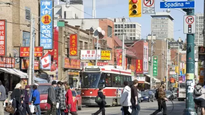 Toronto, Dundas St, Chinatown