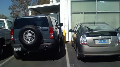 Hummer and Prius