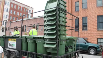 Green TRash Bin