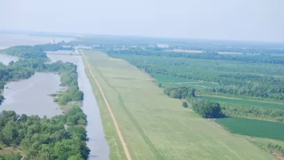 Levee