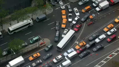 Aerial view of traffic in New York City entering Queens Midtown tunnel