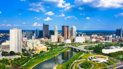 Columbus, Ohio skyline on a sunny day.
