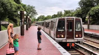 Arlington Cemetery Station