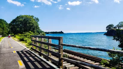 The East Bay Bike Lane runs along the water in Rhode Island.