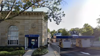 Google street view of historic one-story Chase Bank building (now PNC Bank) in Washington, D.C. with drive-through banking kiosk