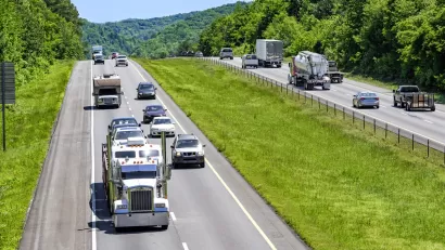 Cars and trucks on a Tennessee freeway