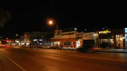 Wide roadway in Austin, Texas at night.