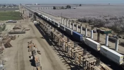 Wasco Viaduct under construction in California's Central Valley as part of California High-Speed Rail project.