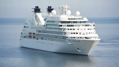 Cruise Ship