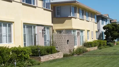 Los Angeles Apartments