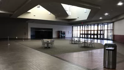 Empty Mall