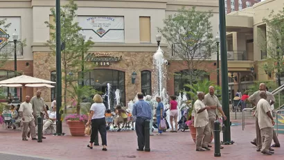 plaza fountain
