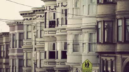 facades of victorian style residences in San Francisco