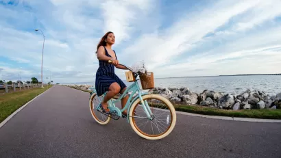 People on Bikes