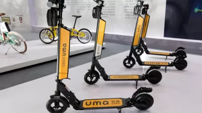 Dockless Scooters