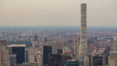 Skinny Skyscraper