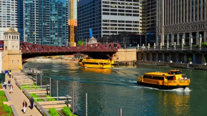 Chicago River