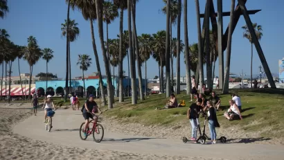 Venice Beach Pedestrian and Bike Path