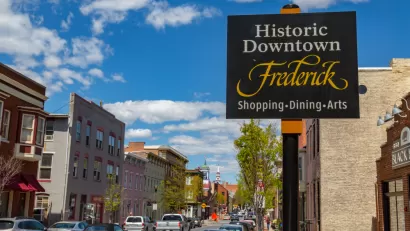 Historic Downtown Frederick Maryland sign in downtown area.