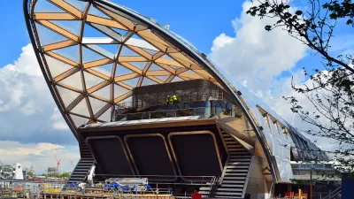 Canary Wharf Station