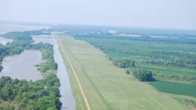 Levee
