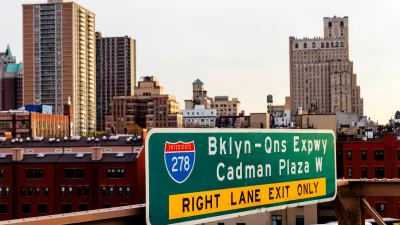 View of green Bklyn-Qns Expwy sign on freeway
