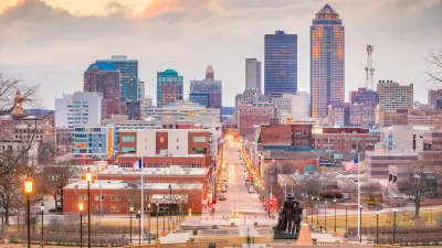 Downtown Des Moines, Iowa skyline.