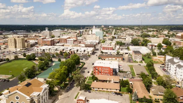 Aerial view of Springfield, Missouri small town USA.
