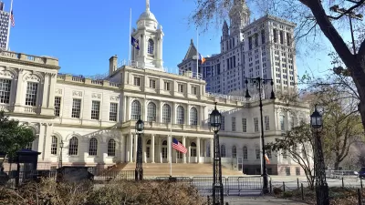 White neoclassical New York City city hall building.