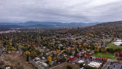 Aerial view of Grants Pass, Oregon on cloudy day.