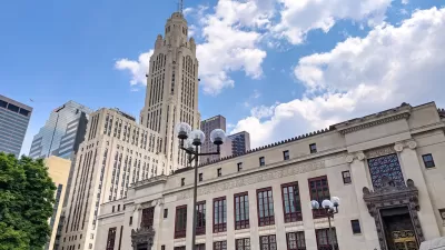 Looking up at Columbus, Ohio city hall building