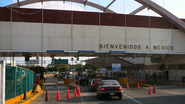 Border crossing at Brownsville-Matamoros border between US and Mexico.