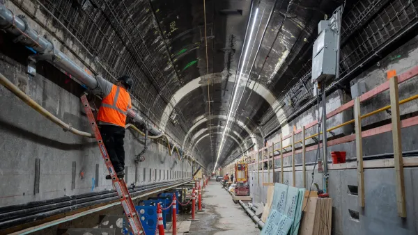 Workers fixing the East River Tunnel