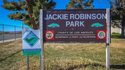 Jackie Robinson Park sign in Los Angeles County.