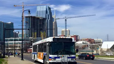 Downtown Nashville Bus