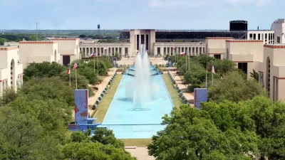 View of fountain and buildings in Fair Park, Dallas