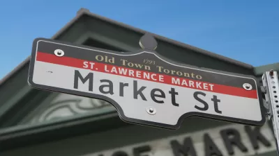 A street sign reads Old Town Toronto, St. Lawrence Market, Market Street