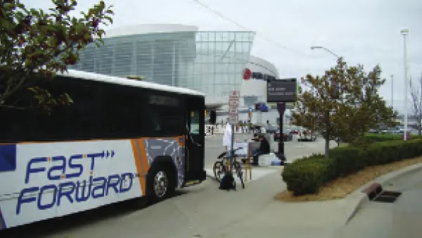 Fast Forward Bus 