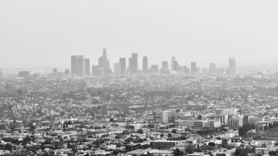 Los Angeles Smog Skyline Zoom