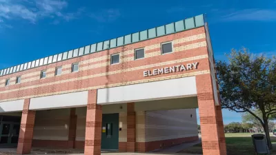 Front of brick elementary school building in Texas