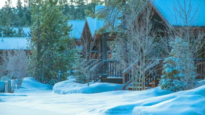 Winter neighborhood