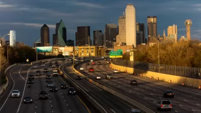 Interstate 30, Tom Landry Freeway