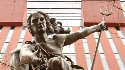Portland Statue