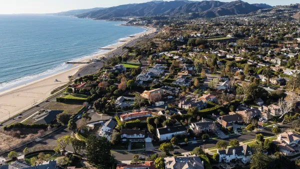 Aerial view of coastal homes in Pacific Palisades, Los Angeles.