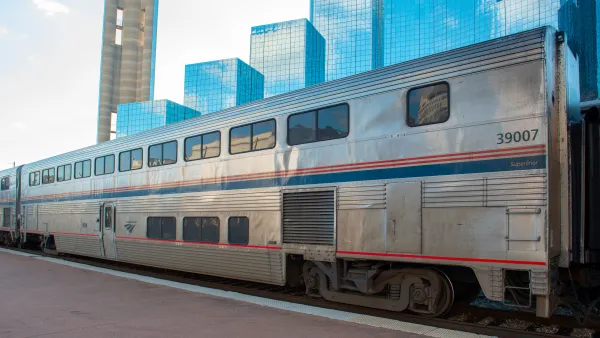 An Amtrak train in Dallas, Texas