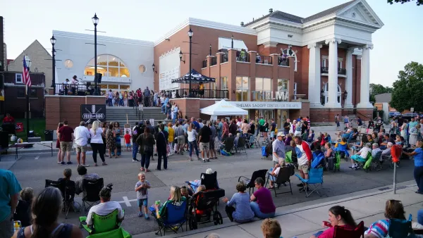 The community of Fond du Lac gathered on Sheboygan Street in front of the Thelma Center for a community event Feed the Dog.
