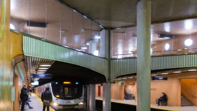 Dupont Station, Toronto