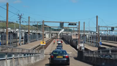 Channel Train Cars